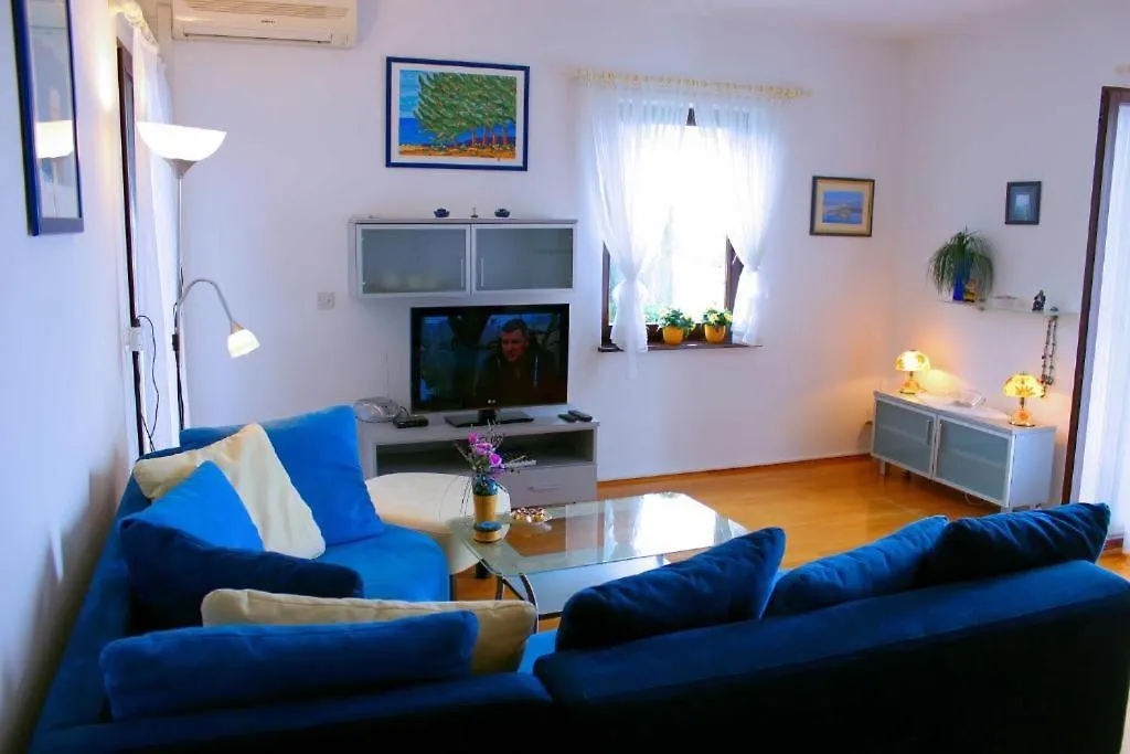 Suncana Obala - Sunny Coast - 5 Min Walk To The Beach Novi Vinodolski Apartment