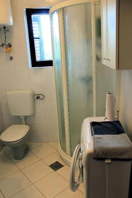 Apartment Suncana Obala - Sunny Coast - 5 Min Walk To The Beach Novi Vinodolski