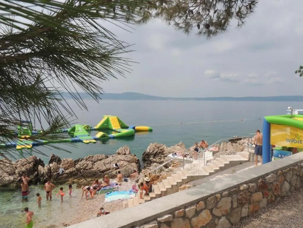 Suncana Obala - Sunny Coast - 5 Min Walk To The Beach Novi Vinodolski